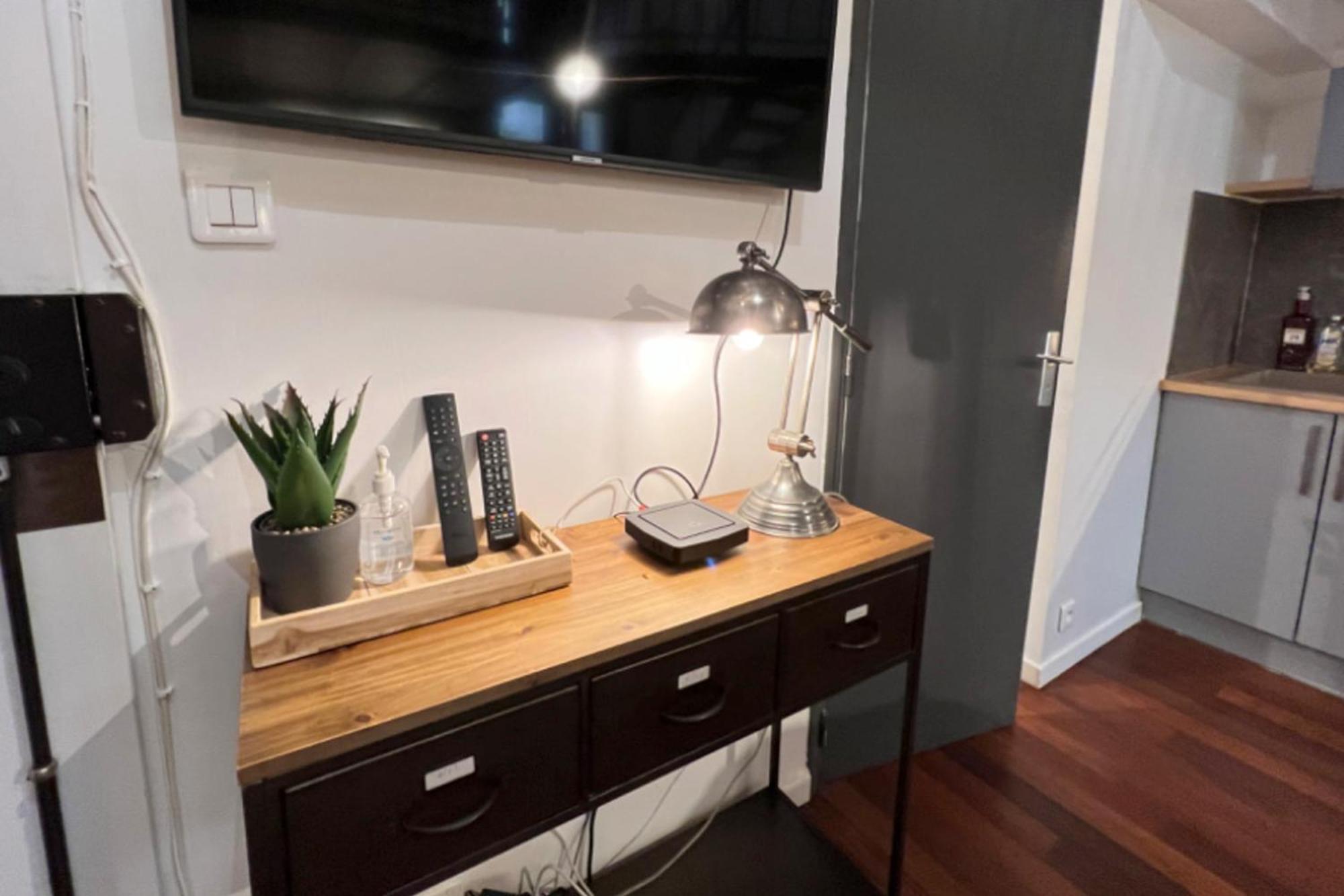 Le Nid Douillet - Vieux Port Apartment มาร์กเซย ภายนอก รูปภาพ